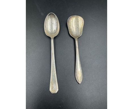 Two silver spoons hallmarked for Birmingham and Sheffield approx total weight 39g 