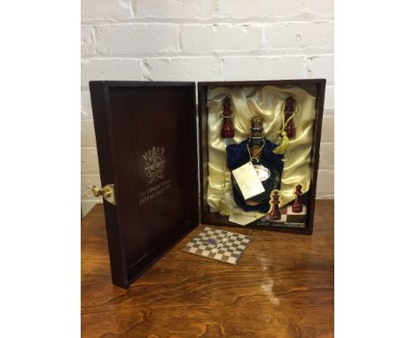 WHISKY - ROYAL SALUTE - a special edition bottle of The Ultimate Tribute, Royal Salute, 21 Years, blended Scotch whisky bottl