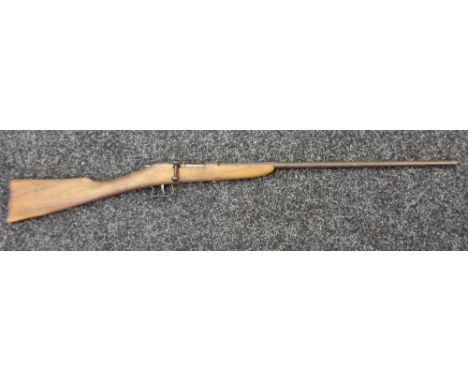 ANTIQUE RIFLE - a bolt action antique rifle with serial number 5402. NB: purchaser will be required to produce a valid shotgu