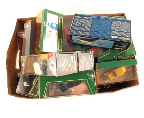 Various boxed Corgi Classics and other models including 650 Concorde G-BBDG