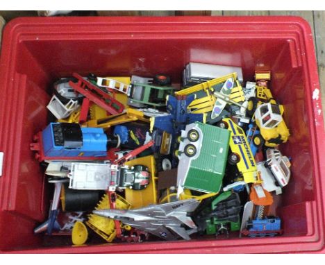 Various die cast and other models including Britains, Ertl and Corgi etc
