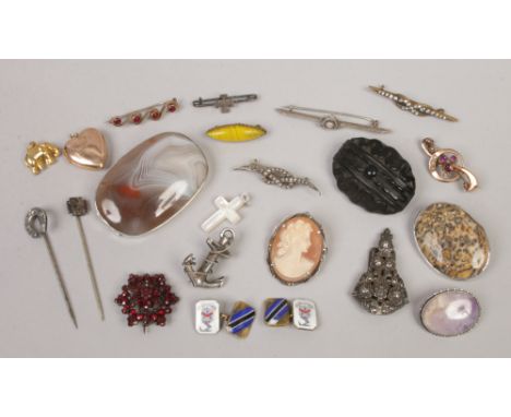 Jewellery - a box of mixed brooches, stick pins and cufflinks including agate and cameo brooches, Royal Navy sweetheart brooc