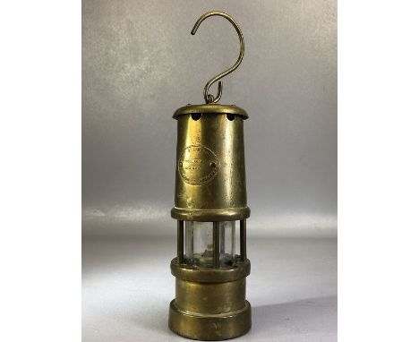 Brass miner's lamp by the Lamp &amp; Limelight Company, Hockley, approx 17cm in height (excluding hook)