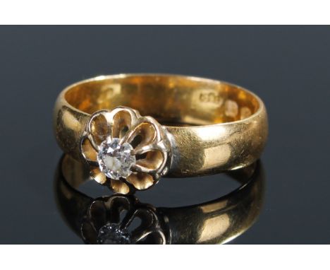 22 carat gold diamond set ring, with flower head diamond set mount, 4.3 grams, ring size M