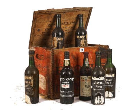 SEVEN BOTTLES OF PORT (7)In a wooden Booths gin crateComprising;5x 75cl 1963 Taylor's Vintage port (labels deteriorated)75cl 