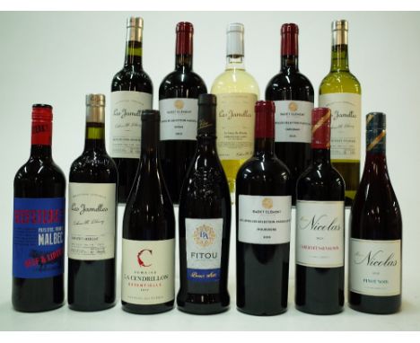 12 BOTTLES FRENCH RED AND WHITE WINEBeefsteak Club Malbec 2019; Badet Clement Les Jamelles Selection Speciale Cabernet-Merlot