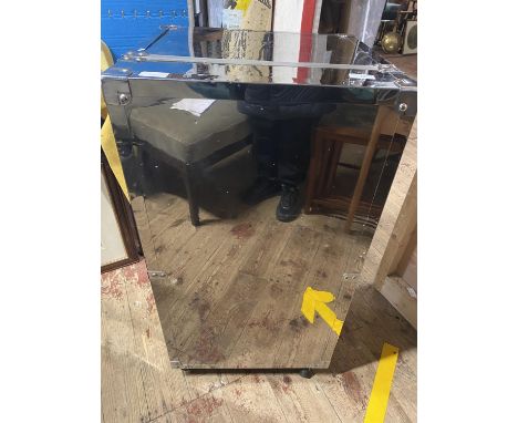 A bespoke chrome finished metal trunk with four drawers to the interior on castors, overall dimensions H88 x D44 x W42cm, shi