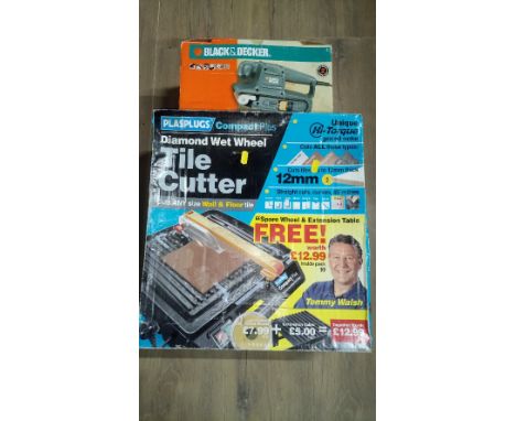 BLACK & DECKER SANDER & DIAMOND WET WHEEL TILE CUTTER
