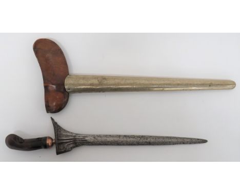 19th Century Malayan Kris Dagger 12 inch, double edged, straight, heavy Damascus blade with chiselled forte. &nbsp;Copper fer