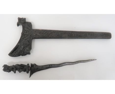 Ornately Carved Malayan Kris Dagger 13 1/4 inch, double edged, wavy Damascus, two tone blade with wide forte. &nbsp;Copper fe