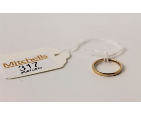 9 ct gold band Size M, 1.5 grams