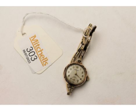 A ladies Rotary wristwatch with 9 ct gold case