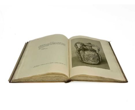 Charles R. Beard, A Catalogue of the Collection of Martinware Formed by Mr Frederick John Nettlefold, Together with a Short H
