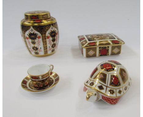 Royal Crown Derby Imari palette model of a tortoise, a Royal Crown Derby Imari palette lidded ginger jar, (1128 XLVIII). a si