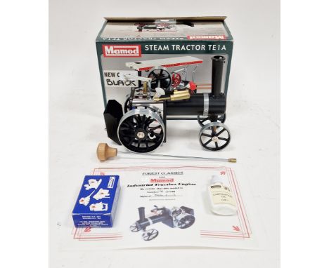 Boxed Mamod live steam tractor, model TE1A, with certificate from Forest Classics no. 96/100Condition ReportThere is no canop