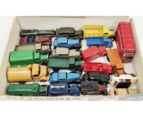 Tray of twenty two Dinky loose playworn diecast vehicles including Dinky Bedford, Lagonda, Austin A30 x 2, Bedford loud speak