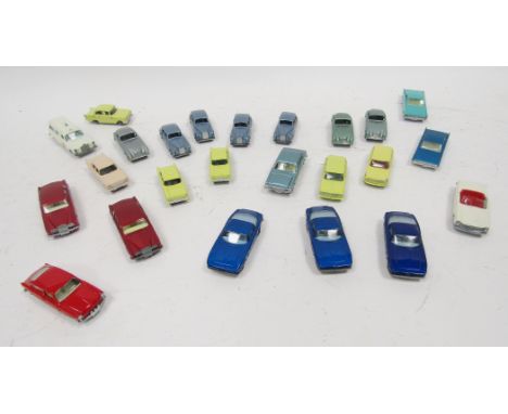 Collection of Lesney Matchbox model vehicles&nbsp;to include no.24 Rolls Royce Silver Shadow, no.14 Iso Grifo, Vauxhall Victo