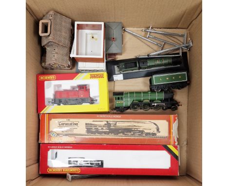 Three boxed Hornby 00 gauge engines locomotives including R3283 0-4- DH Bagnall diesel shunter, R.685 'Coronation' L.M.S. str