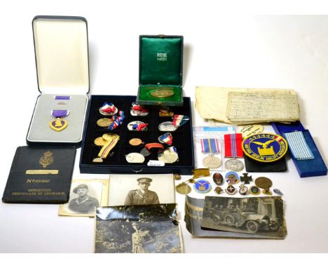 Militaria, including Royal Commemorative medallions, cased US Purple Star, British Berlin Airlift Association related items, 