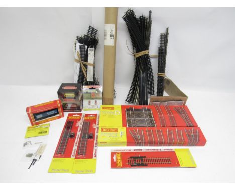 A collection of boxed/carded Hornby (China) 00 gauge model railway track and accessories to include  R8224 Extension Pack D, 