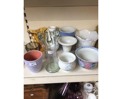 VARIOUS GLASS AND CERAMIC VASES     E3