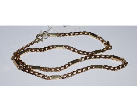 EXTRA LOT:  A yellow coloured metal fancy link chain, approx. 28.3 g Condition report Tests as similar to 9ct. 