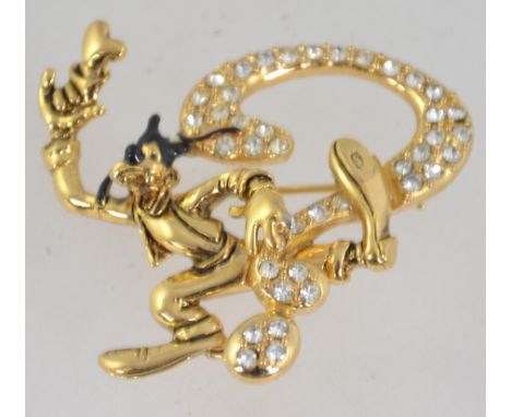A vintage goofy brooch by Napier for Disney. Gold tone with enamel and rhinestones having roll over clasp. 4.5cms wide
