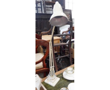 AN ORIGINAL VINTAGE ANGLEPOISE DESK LAMP in cream