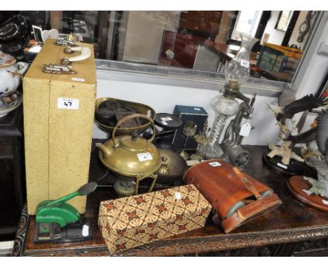 A VINTAGE PICNIC SET, a set of kitchen scales, binoculars and sundries