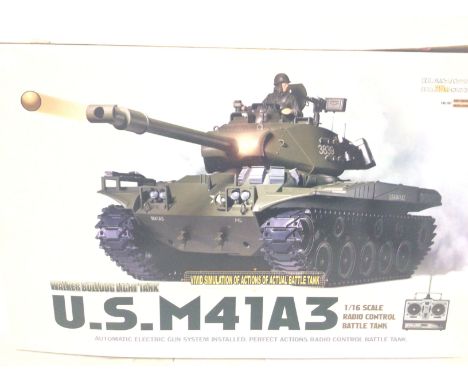 A Boxed Hen Long Remote Controlled Walker Bulldog Light Tank U.S.M41A3. With Spare Battery. NO RESERVE