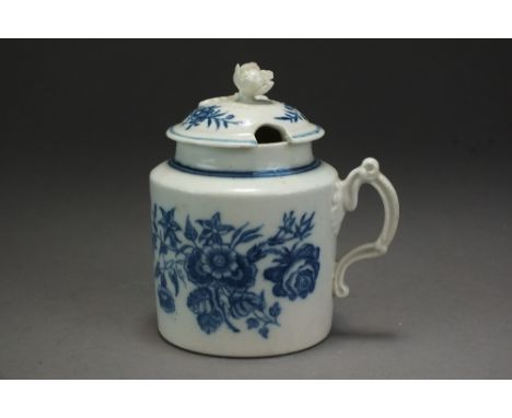 A Caughley mustard pot and cover transfer-printed with the Three Flowers and Butterfly pattern, circa 1785, C mark, 10cm high