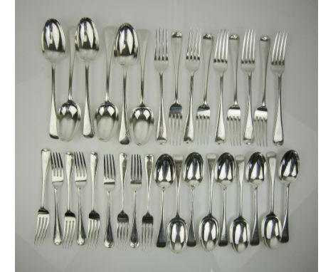 A Canteen of Elizabeth II silver Hanovarian pattern Flatware, Sheffield 1967 Cooper Bros & Sons, comprising nine dessert spoo