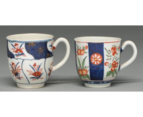Two Worcester coffee cups, c1775, painted in underglaze blue, enamelled and gilt with different Japanese patterns, 65 and 67m