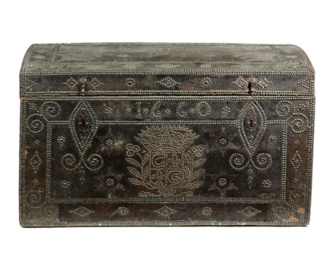 A CHARLES II BRASS STUDDED GREEN LEATHER TRUNK POSSIBLY BY RICHARD PIGG, DATED '1660' the lid decorated with palm fonds and a