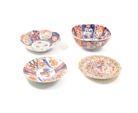 Collection Japanese Imari wares, including square platter, 30cm, plates and bowls, three plates with pierced rims, all decora