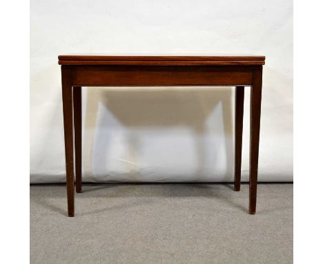 Mahogany card table in the Georgian style, rectangular foldover top with baize lined interior, square tapering legs, width 92