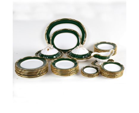 A Spode Harrogate pattern dinner service of approximately fifty-four pieces CONDITION REPORT: Overall condition good, just li