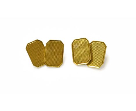 A Pair of 18 Carat Gold Rectangular Chain Linked CufflinksGross weight 10.1 grams.
