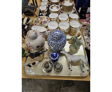 TRAY CONTAINING 2 CHINESE LIDDED GINGER JARS, ROYAL DOULTON FIGURINE, BESWICK HORSE ONRNAMENT, BESWICK DOG ORNAMENT, ROYAL DO