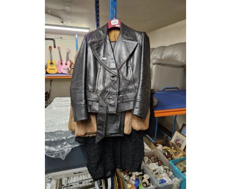 LADIES LEATHER JACKET AND MATCHING TROUSERS, FUR COAT AND 2 OTHER VINTAGE COATS     