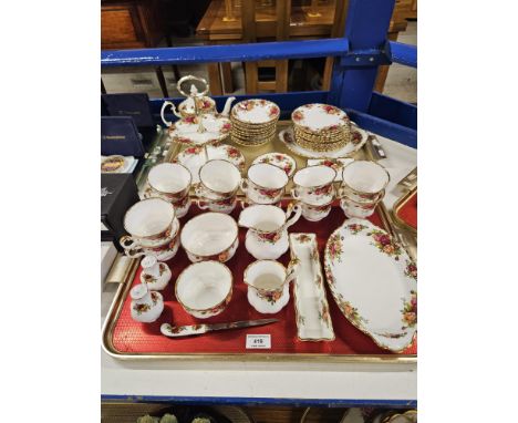 LARGE QUANTITY OF ROYAL ALBERT OLD COUNTRY ROSE TEA WARE INCLUDING LIDDED TEA POT , CAKE STAND , CUPS AND SAUCERS , CREAM JUG