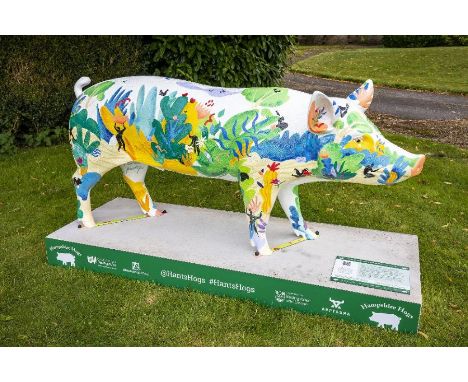 Hampshire Hog Part of something BIGGER&nbsp;by Fatima Pantoja&nbsp;

165 cm long, 75 cm high, 40 cm wide, approx 20kg&nbsp;
F