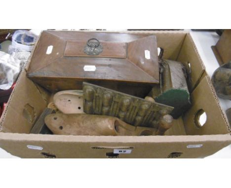 A BOX OF WOODEN ITEMS INCLUDING TEA CADDY