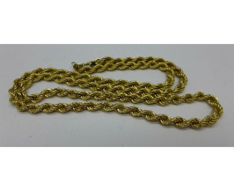 A 9ct gold chain, 12.5g