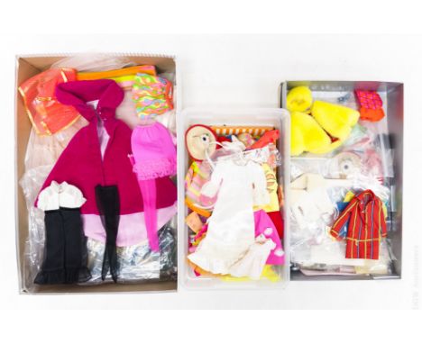Group of vintage Barbie & other doll clothing.