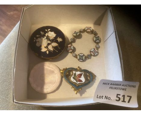 Collectables : Vintage enameled jewellery, bracelet, brooch, compact - in nice condition
