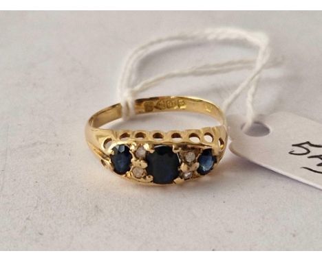 Antique sapphire &amp; diamond 18ct gold ring size O 2.2g inc