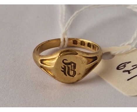 A 18CT GOLD GLASGOW SIGNET RING SIZE M 5.2 GMS