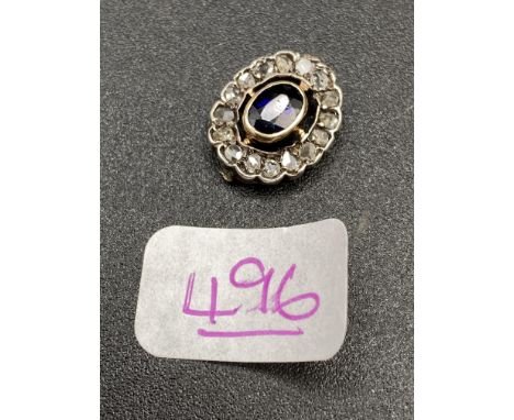 A sapphire and diamond ring top 1.5 gms