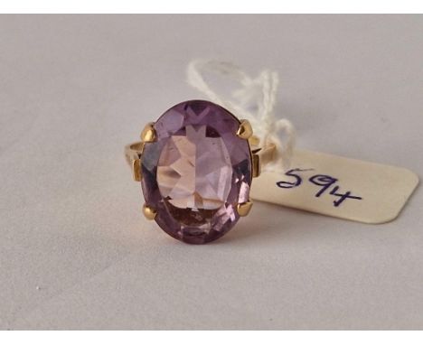 A amethyst dress ring 14ct gold cut shank size O 4 gms